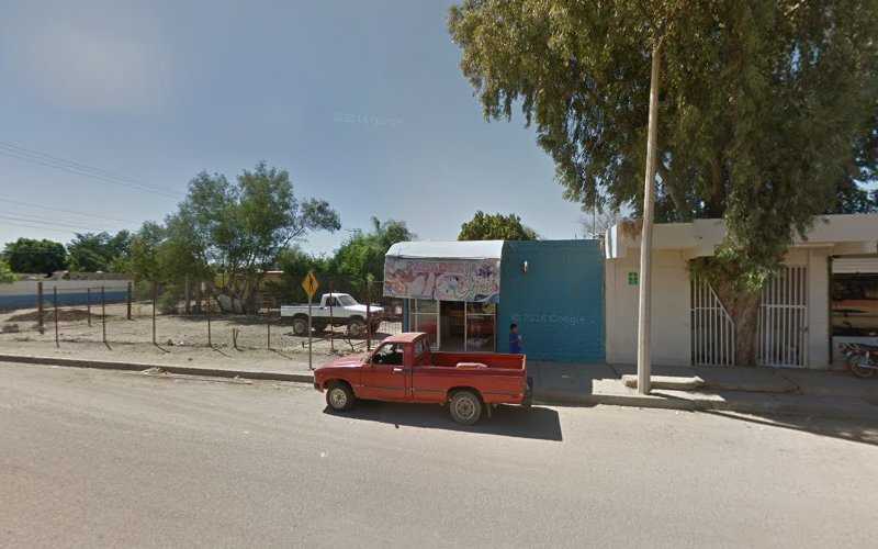Fotografia tomada fuera de Panaderia osiris - Panadería en Miguel Alemán, Son.