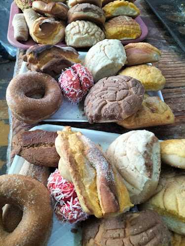 Fotografia tomada fuera de Panadería Don Mario - Panadería en Obregon, Son.