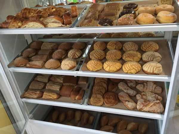 Fotografia tomada fuera de Panadería El Molino - Panadería en Jerez de García Salinas, Zac.