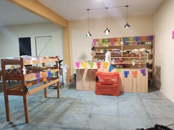 Fotografia tomada fuera de PANADERIA YADEE - Panadería en San Jacinto Amilpas, Oax.