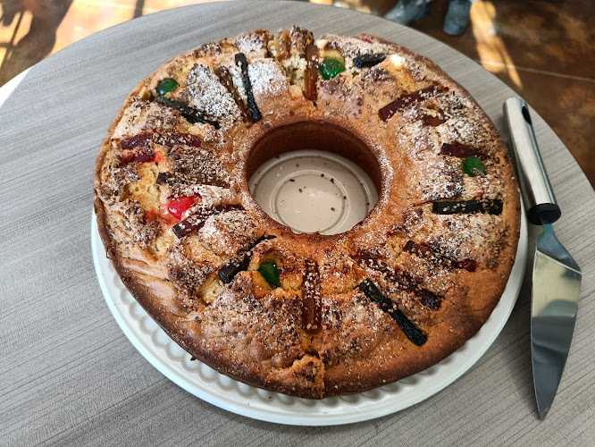 Fotografia tomada fuera de Panquecitos Clemen - Panadería en Colima, Col.