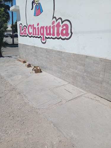 Fotografia tomada fuera de Panadería La Chiquita - Panadería en Empalme, Son.