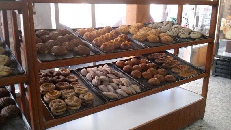 Fotografia tomada fuera de Panificadora “La Espiga” - Panadería en San Francisco del Rincón, Gto.