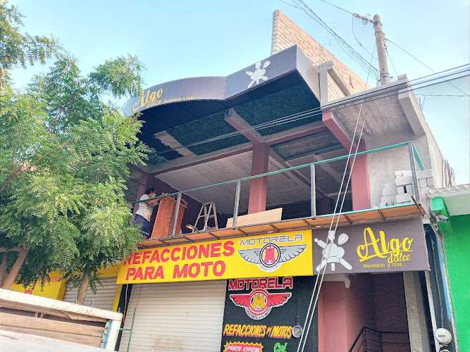 Fotografia tomada fuera de Algodulce Pastelería - Pastelería en San José del Progreso, Oax.