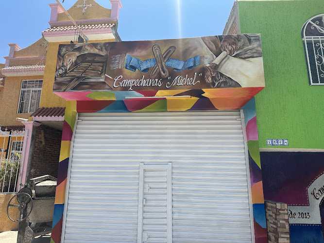 Fotografia tomada fuera de Campechanas Michel - Panadería en Santa María del Río, S.L.P.