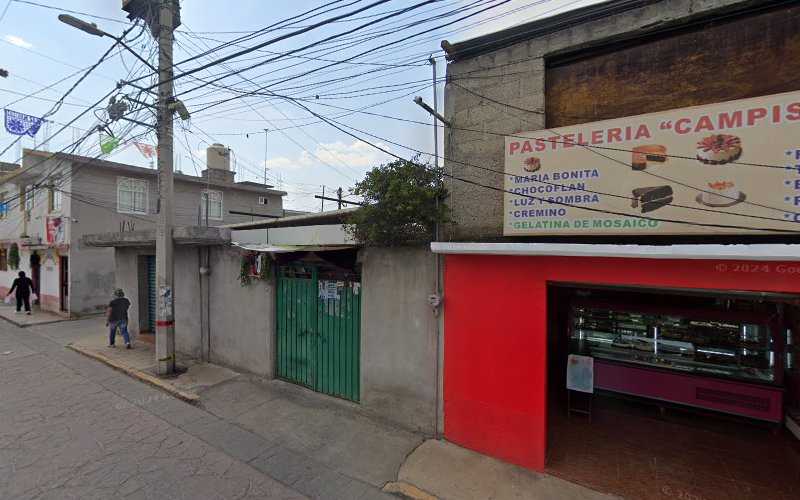 Fotografia tomada fuera de Pasteleria campistrano - Pastelería en San Antonio la Isla, Edomex.