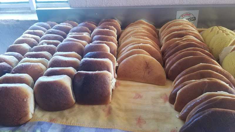 Fotografia tomada fuera de Panaderia Beltrán - Panadería en Sinaloa de Leyva, Sin.