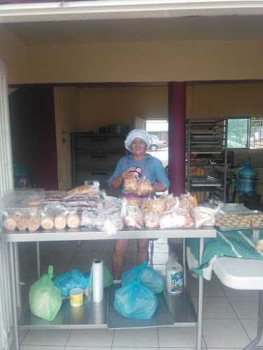 Fotografia tomada fuera de Panadería Lidia - Panadería en Sinaloa de Leyva, Sin.