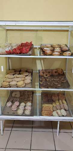 Fotografia tomada fuera de Panadería El Dorado - Panadería en Villa de Reyes, S.L.P.