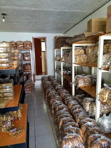 Fotografia tomada fuera de Galletas Soaneri - Panadería en San José de Gracia, Mich.