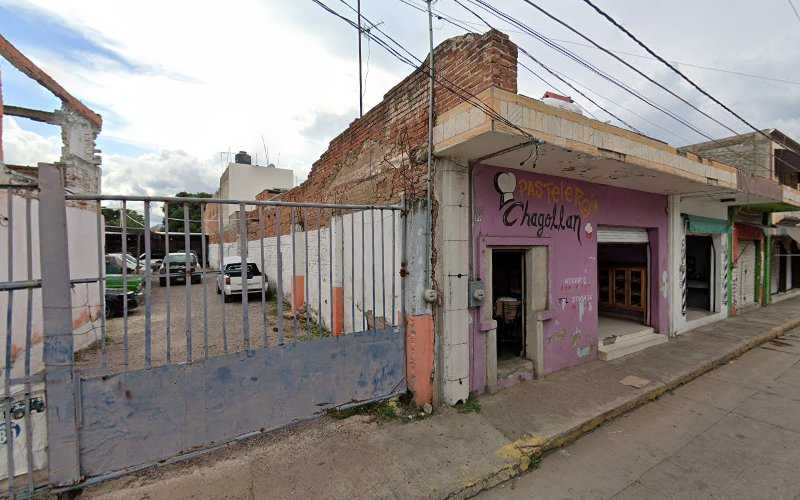 Fotografia tomada fuera de Panadería Chagollán - Panadería en Autlán de Navarro, Jal.