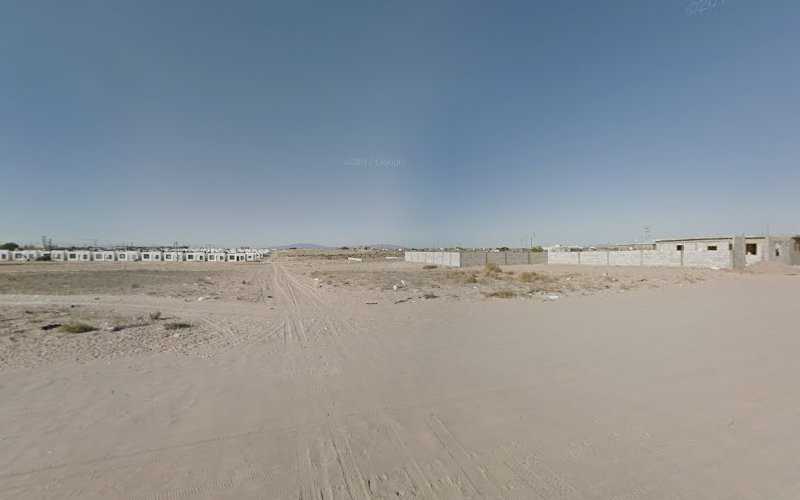 Fotografia tomada fuera de Panaderia lupita 2 - Tienda de alimentación en Puerto Peñasco, Son.