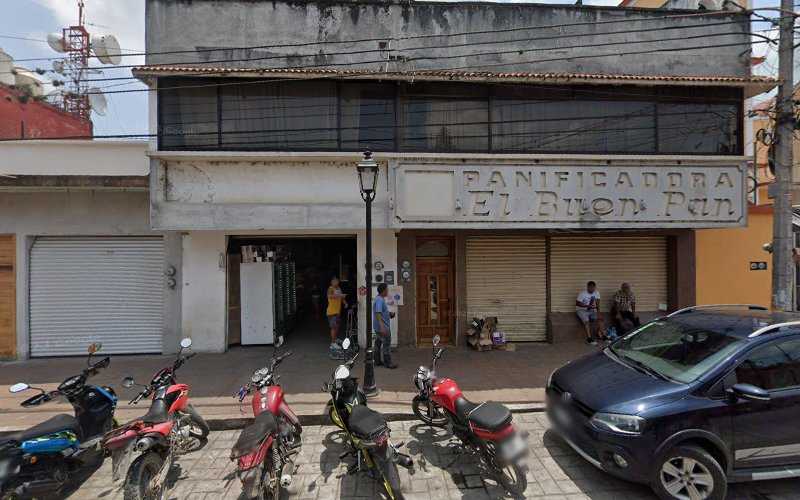 Fotografia tomada fuera de Panificadora El Buen Pan - Panadería en Paso del Macho, Ver.