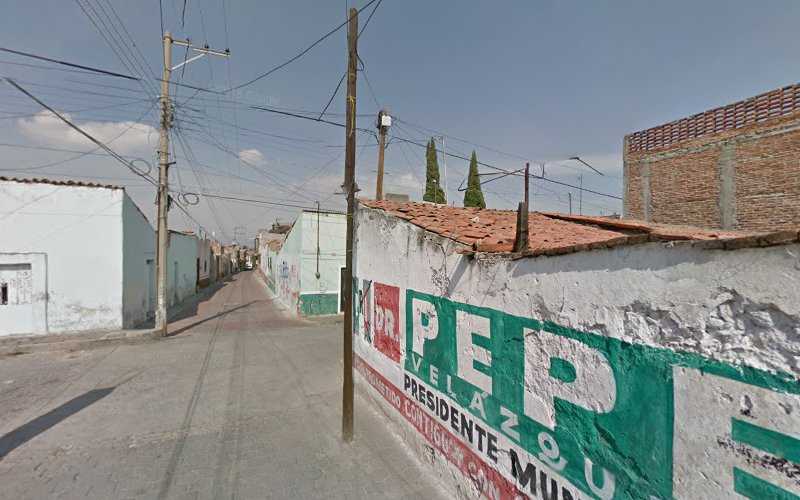 Fotografia tomada fuera de Monet - Pastelería en Salvatierra, Gto.