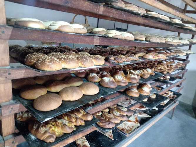Fotografia tomada fuera de Panadería Toby (Trujillo) - Panadería en Salina Cruz, Oax.
