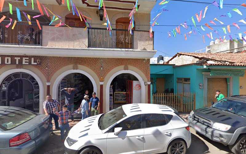 Fotografia tomada fuera de Panadería Agraz - Panadería en Talpa de Allende, Jal.