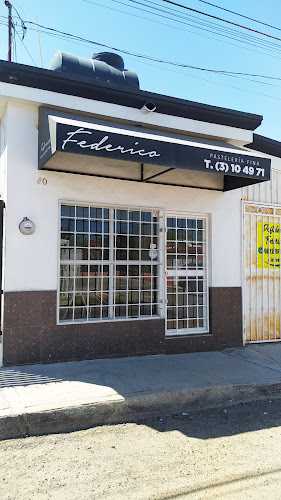 Fotografia tomada fuera de Pasteleria Federico - Pastelería en Hermosillo, Son.