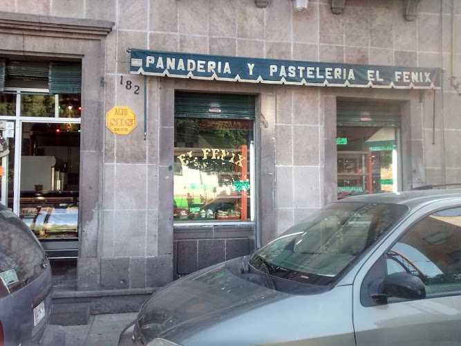 Fotografia tomada fuera de Panadería El Fenix - Panadería en San Luis Potosí, S.L.P.
