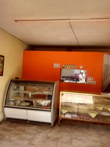 Fotografia tomada fuera de Crystal - Pastelería en San Luis Potosí, S.L.P.