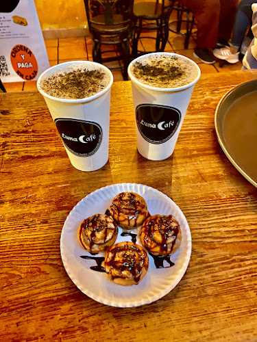 Fotografia tomada fuera de Luna Café - Cafetería en San Luis Potosí, S.L.P.