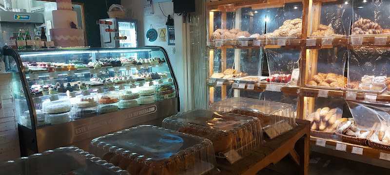 Fotografia tomada fuera de Pastelería De Autor LUED - cafeterías en Cancún, Q.R.