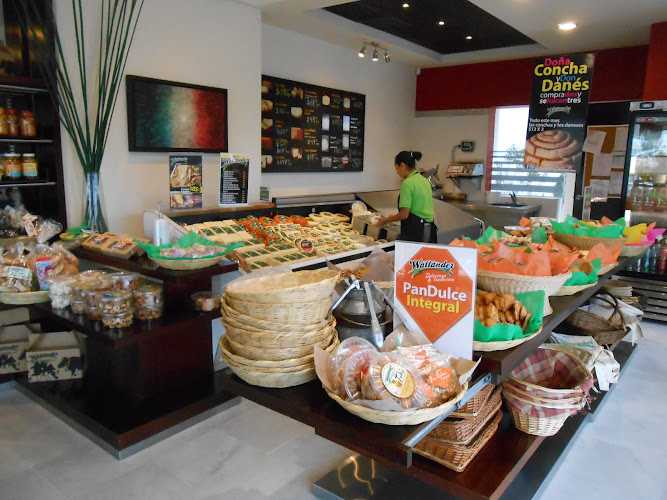 Fotografia tomada fuera de Wallander - Tienda de delicatessen en Durango, Dgo.