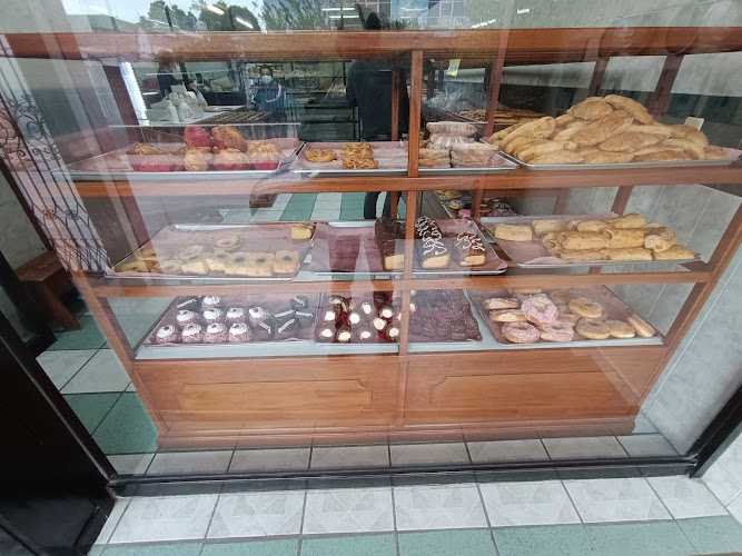 Fotografia tomada fuera de Panadería la Florida - Panadería en Rioverde, S.L.P.