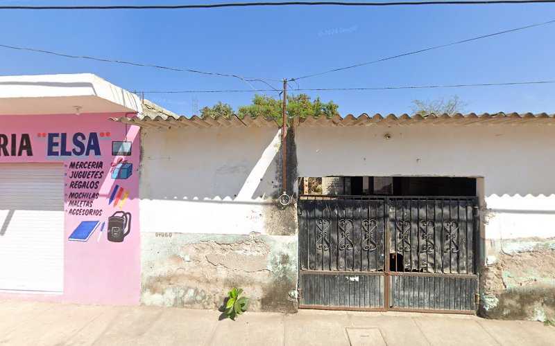 Fotografia tomada fuera de Panaderia la maquina - Panadería en Villa Hidalgo, Nay.