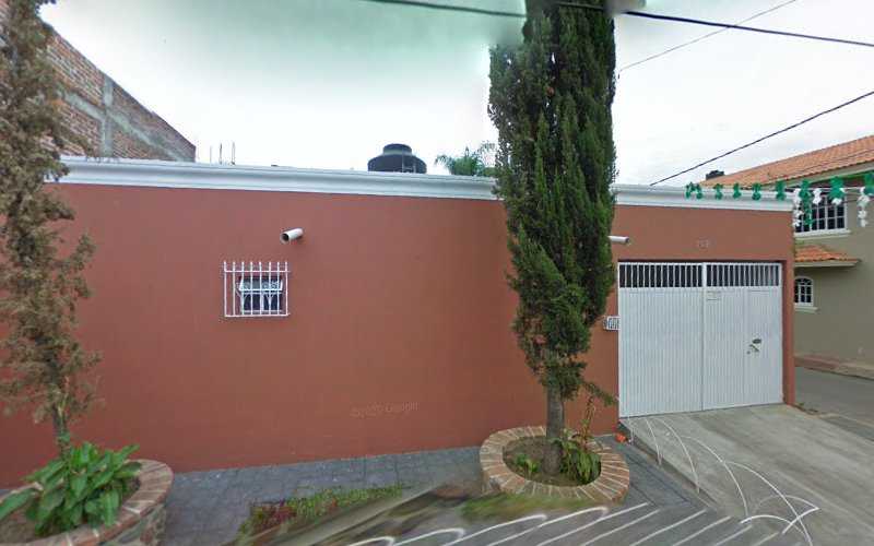Fotografia tomada fuera de Panadería Mendoza - Panadería en Jiquilpan de Juárez, Mich.