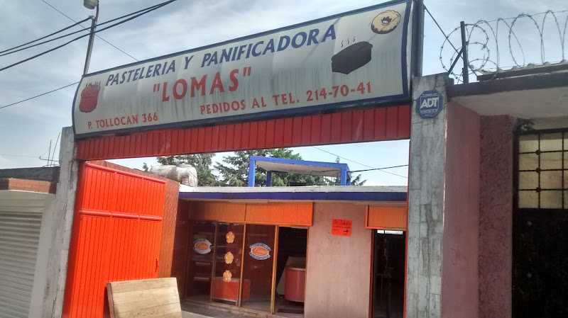 Fotografia tomada fuera de Pastelería y Panificadora Lomas - Panadería en Toluca de Lerdo, Edomex.