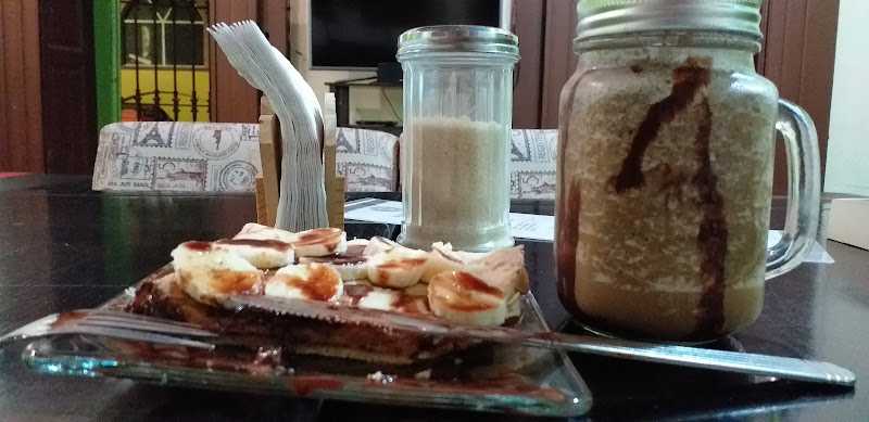 Fotografia tomada fuera de Tlanchana Café & Galería - Cafetería en San Antonio la Isla, Edomex.