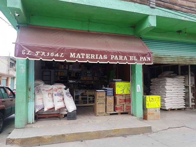 Fotografia tomada fuera de Productos para el tradicional Pan de Fiesta - Comercio en San Juan Huactzinco, Tlax.