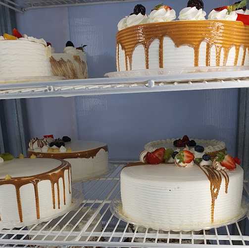 Fotografia tomada fuera de VESSY PASTELERÍAS - Pastelería en Tecomán, Col.