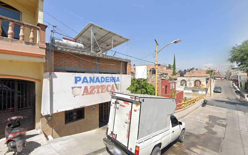 Fotografia tomada fuera de Panaderia azteca - Panadería en Acámbaro, Gto.
