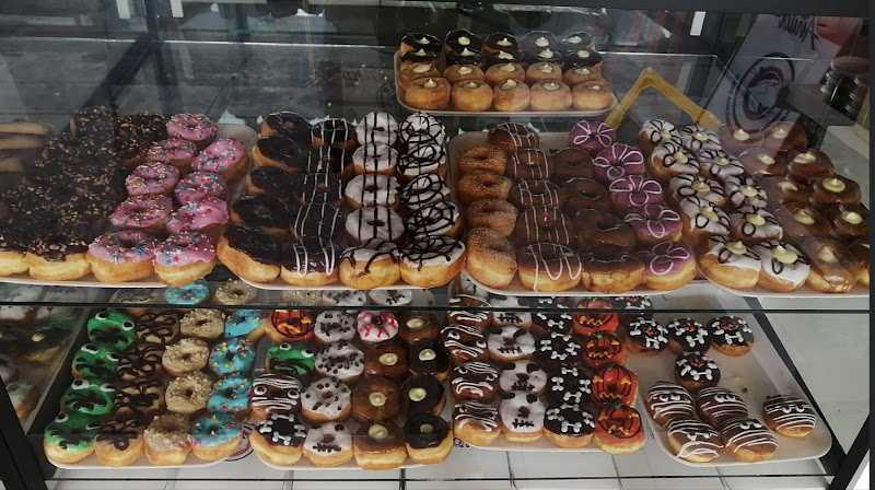 Fotografia tomada fuera de Donas Anita - Panadería en Acámbaro, Gto.