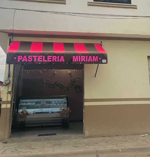 Fotografia tomada fuera de Pastelería Miriam - Pastelería en Ocotlán, Jal.