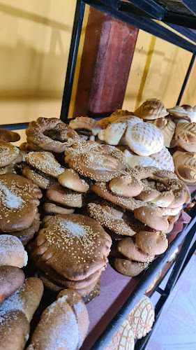 Fotografia tomada fuera de Panadería ANDYFER - Panadería en Santa Cruz Xoxocotlán, Oax.