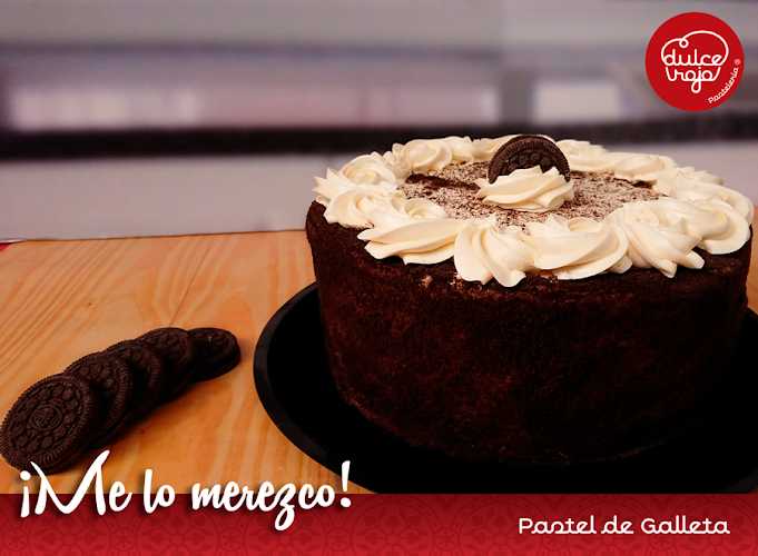 Fotografia tomada fuera de Dulce Rojo - Pastelería en San Mateo Atenco, Edomex.