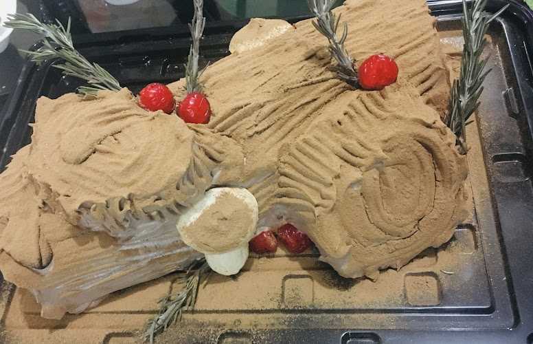 Fotografia tomada fuera de El Dulce Atelier - Pastelería en San Mateo Atenco, Edomex.