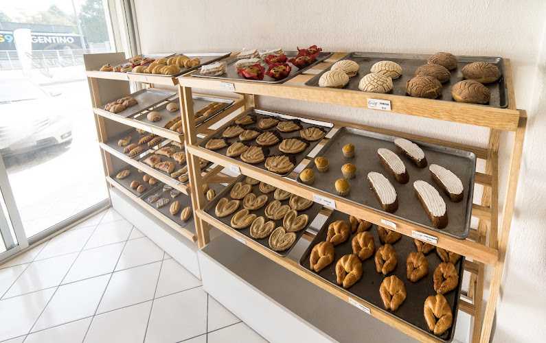 Fotografia tomada fuera de Panadería Xóchitl - Panadería en San Salvador Tizatlalli, Edomex.