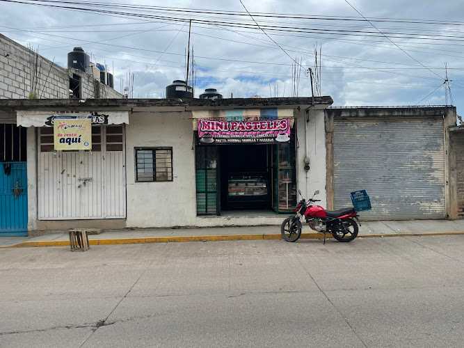 Fotografia tomada fuera de Mini pasteles tlapa - Pastelería en Tlapa de Comonfort, Gro.