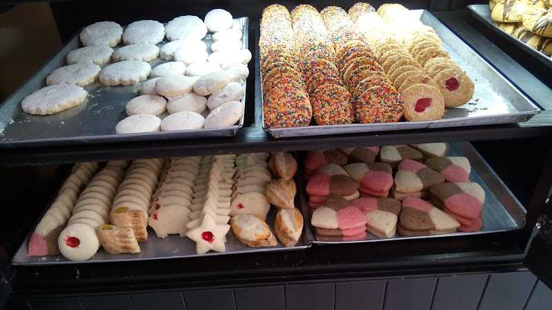 Fotografia tomada fuera de Panaderia La Nueva Margarita - Panadería en Tesistán, Jal.