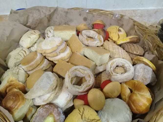 Fotografia tomada fuera de Panaderia La Victoria - Panadería en Reynosa, Tamps.