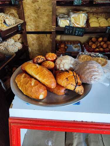 Fotografia tomada fuera de Agape Cafe - Panadería en Coyoacán, CDMX