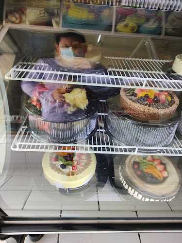 Fotografia tomada fuera de Pastelerías la Ideal (SUCURSAL 5 SUR) - Pastelería en Tehuacán, Pue.