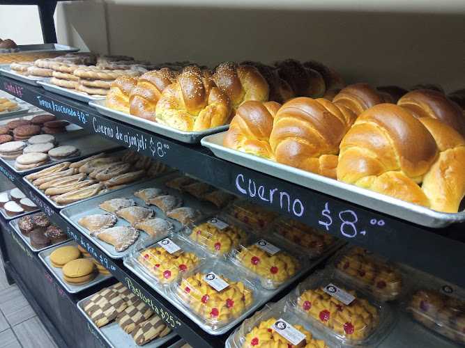 Fotografia tomada fuera de Panadería Oaxaca - Panadería en San Juan Bautista Tuxtepec, Oax.