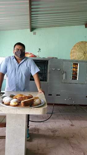 Fotografia tomada fuera de Panadería Alma - Panadería en Heroica Cdad. de Huajuapan de León, Oax.