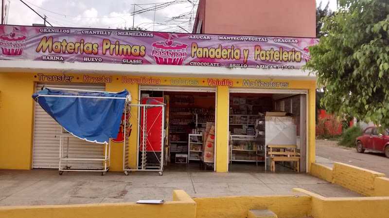 Fotografia tomada fuera de Panadería y pastelería - Panadería en Santa Lucía del Camino, Oax.