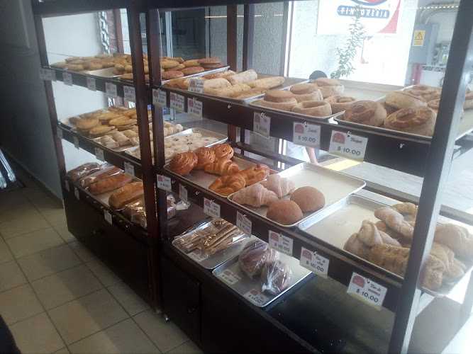 Fotografia tomada fuera de Panadería Integral Fidel - Panadería en Oaxaca de Juárez, Oax.