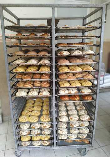Fotografia tomada fuera de Panadería Cocoa - Panadería en Crucecita, Oax.